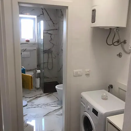 Plaza - * Копер