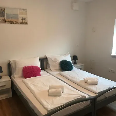 Plaza - Apartment Koper